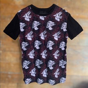 Werewolf demon T shirt 🐼 size small